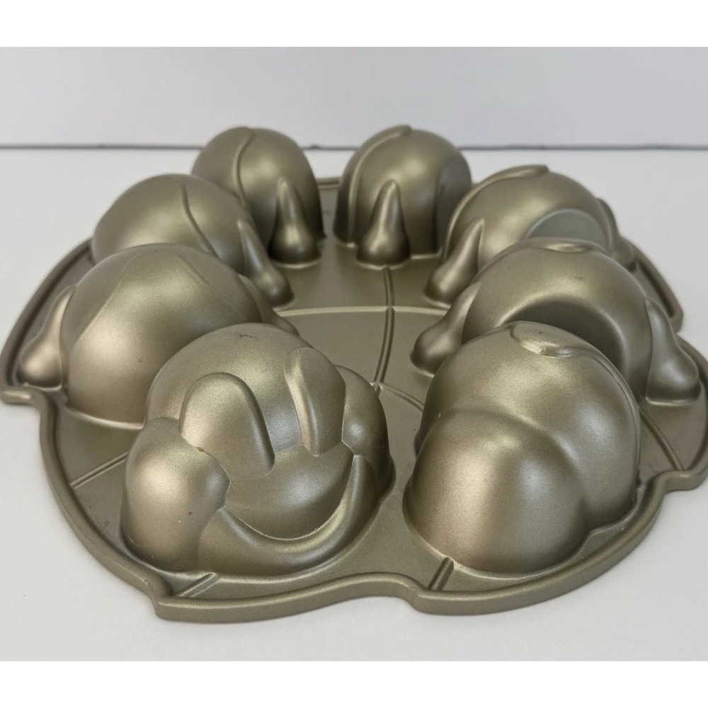 Nordic Ware Caterpillar Cakelet Cake Pan Mold Non Stick Cast Aluminum